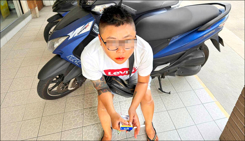 假摔詐12人 碰瓷女惡霸收押