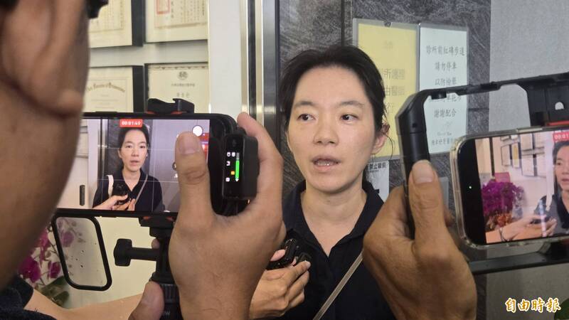趙建銘兒向祖母吐苦水「許芊芊凹父親送包」 趙母嘆:趙建銘喪弟後迷失