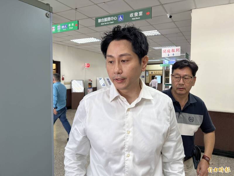 杜秉澄當庭FIRE律師！ 「他是徐巧芯找來的」