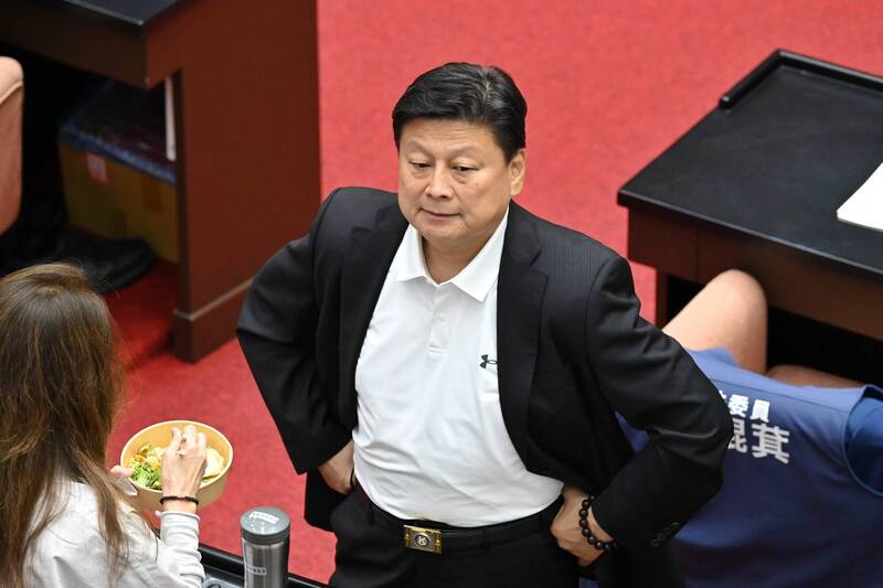卓揆指普發現金加碼到2萬「絕對不行」 傅崐萁:要急民所急 苦民所苦