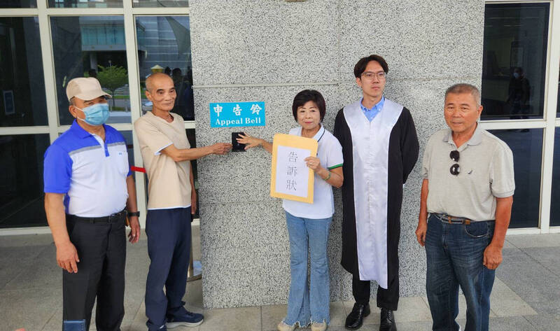 彰化溪州鄉長江淑芬按鈴告議員李俊諭 稱服務處竊占119坪公有地