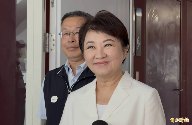 盧秀燕合體韓蔣喊「重返執政缺一不可」被問選總統大選這樣答