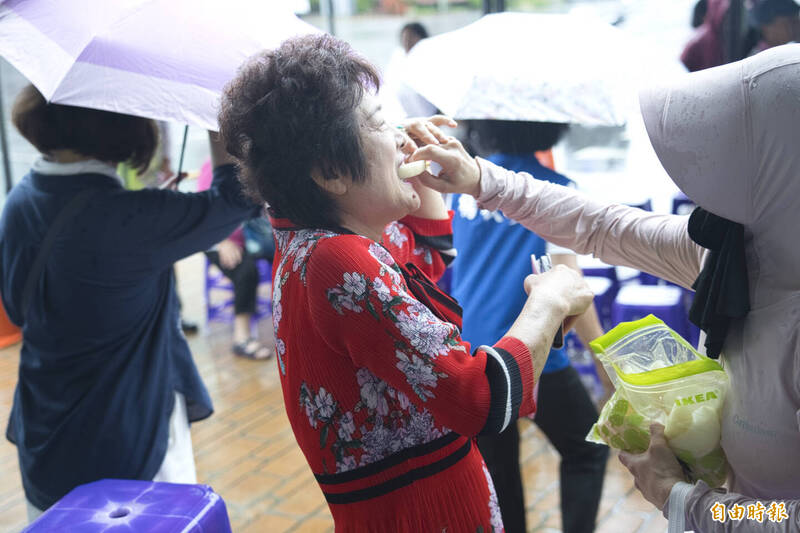 吳秀華婦女後援會成立 吳家大姊、安養中心董事長吳秀蘭現身了