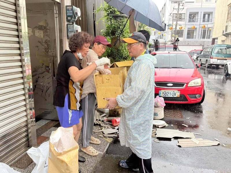 同意危險廢棄物堆置意外引發台南爆炸案？當地里長鄭順喊冤：黑白講