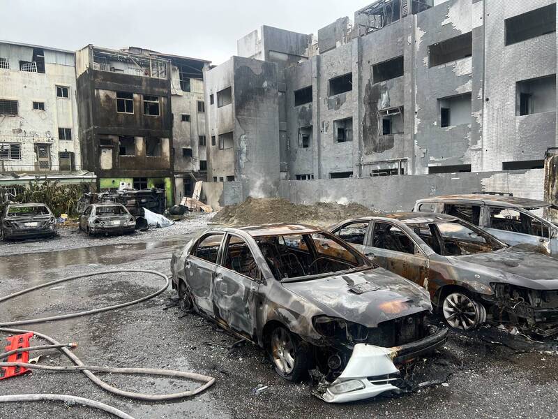 台南空地廢棄物火警傳爆炸聲 專家示警鋁鎂遇水高溫風險