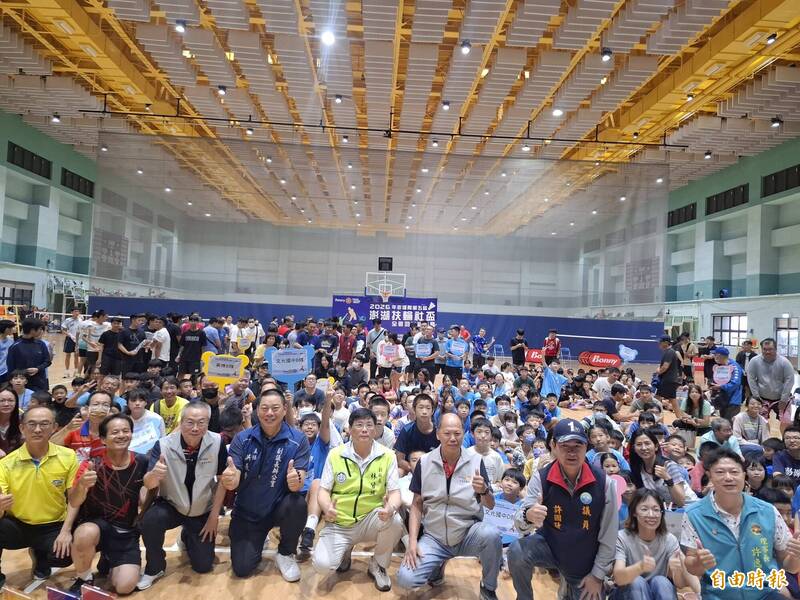 澎湖扶輪社盃全國羽球錦標賽開打 近600名好手齊聚菊島以球會友