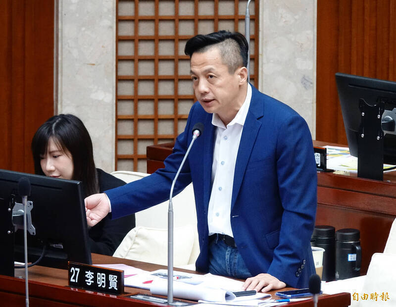 柯文哲點名沈伯洋「太弱」 李明賢喊話沈「要認真一點」:北市456個里到底走完沒?