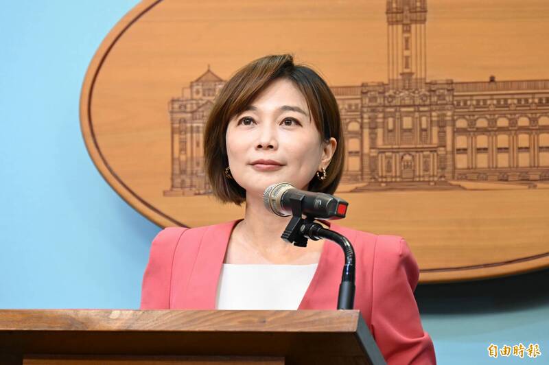 總統府槓上翁曉玲刪國務機要費 籲莫以不實言論卸責