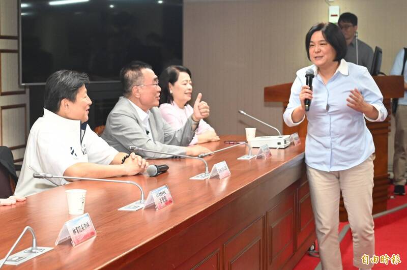當事人出聲!挨李四川評身材 陳玉珍:其他人在湊合什麼