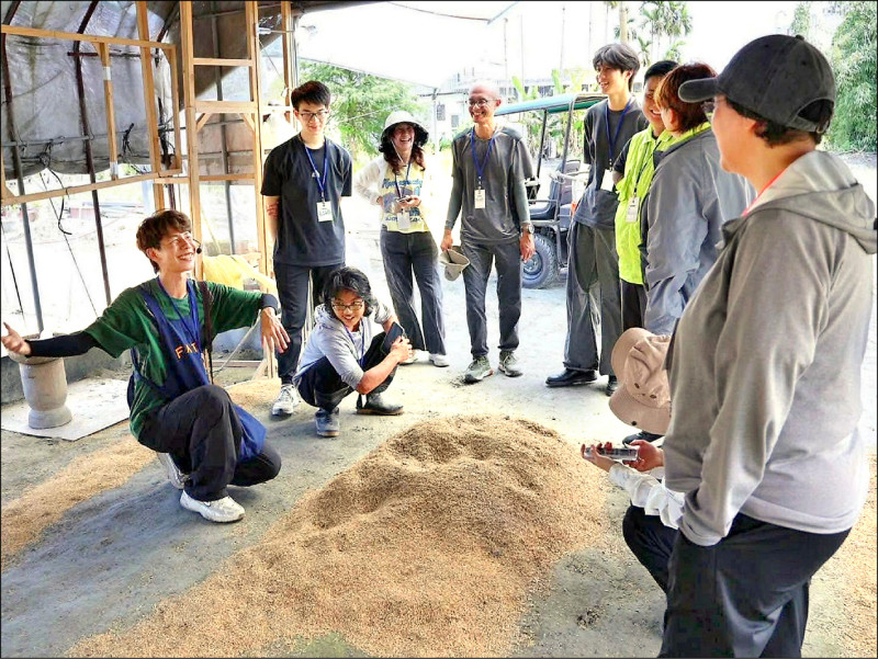 青年組團赴光復鄉 陪農復耕永續發展