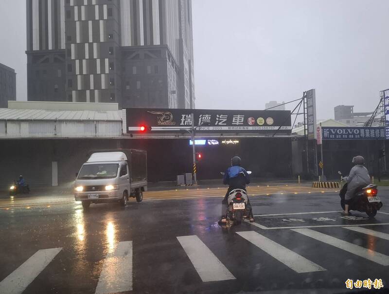 高雄市五天累計降雨1000毫米 除濕機烘衣機普及率六都最低