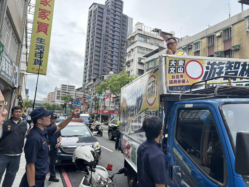 替李四川討公道?游智彬赴張志豪服務處丟雞蛋 被依現行犯逮捕