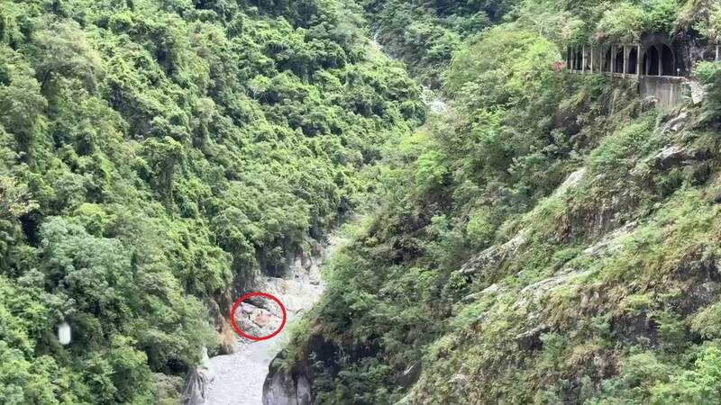 花蓮秀林木瓜溪上游2人受困 大水未退搜救受阻