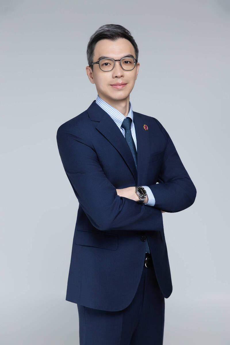 揪出史上最大共諜!主任檢察官詹騏瑋轉攻律界 部長鄭銘謙親勉11字