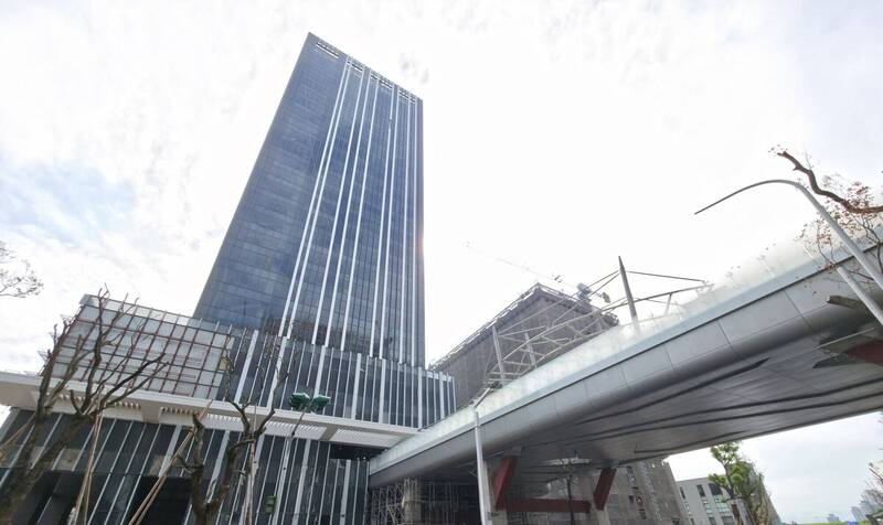 新北第二行政中心拚年底啟用 侯友宜:平衡溪南、溪北發展