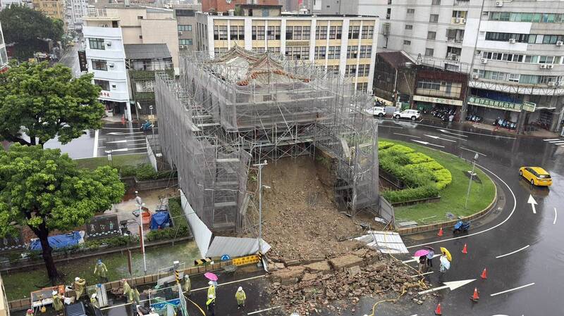 極端降雨衝擊國定古蹟 台南大東門將導入現代工法修復