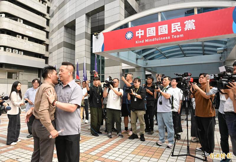 遭國民黨開除衝黨中央 丁瑀瞎扯陳幸妤：我們一南一北清除惡勢力