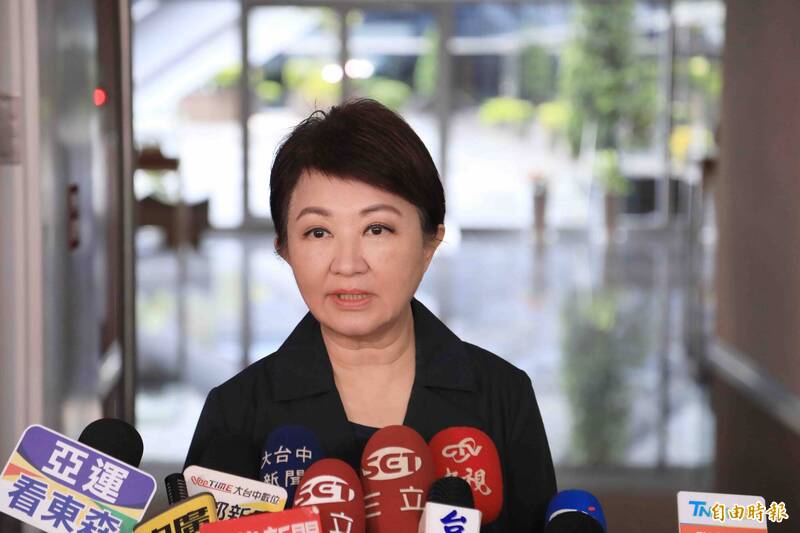 盧秀燕喊接收月餅訂單 吳欣岱酸:打臉翁曉玲有多荒謬