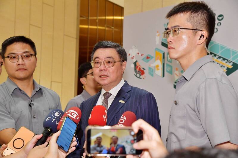 無人載具條例三讀副署否？ 卓榮泰回應了