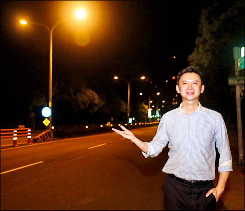 竹北高鐵特區街巷 700多盞鈉燈全換LED