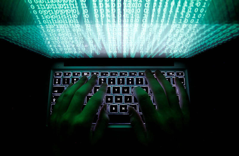 中國駭客竟躲進「正常網路流量」! FBI揭全球駭客網 130多國實體設備遭鎖定