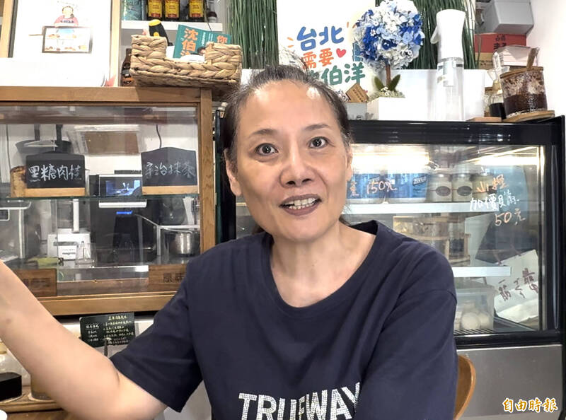 翁曉玲惹眾怒!台派店家貼「禁止入內」 老闆怒批:弱化台灣最可惡