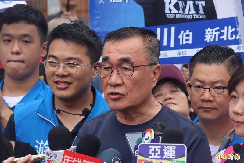李四川民調半年內從領先到被超車！詹凌瑀：不是被抹黑是被看清楚