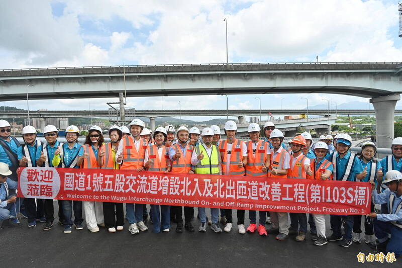 侯友宜視察五股和林口交流道改善工程 盼提前完工通車