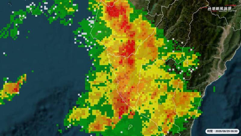 南台灣豪雨再炸!粉專示警屏東強降雨:小心淹水等災害