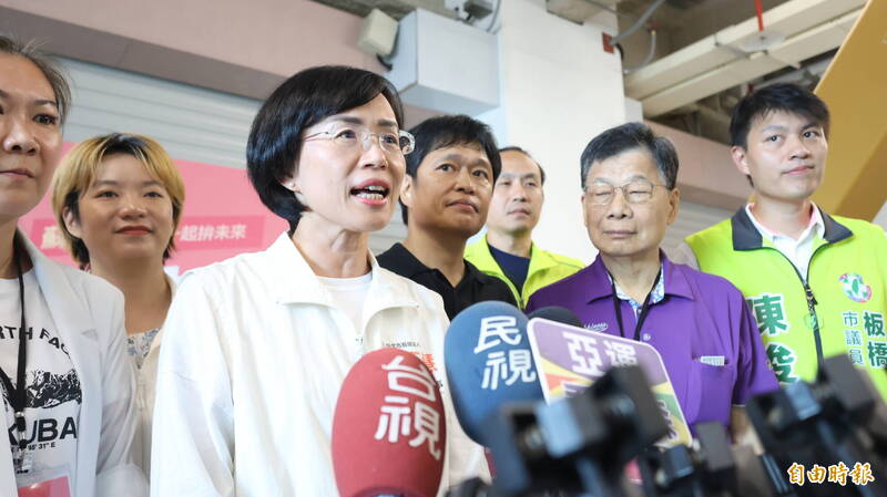 侯友宜喊「下一棒就是李四川」蘇巧慧:不分黨派一起為新北努力