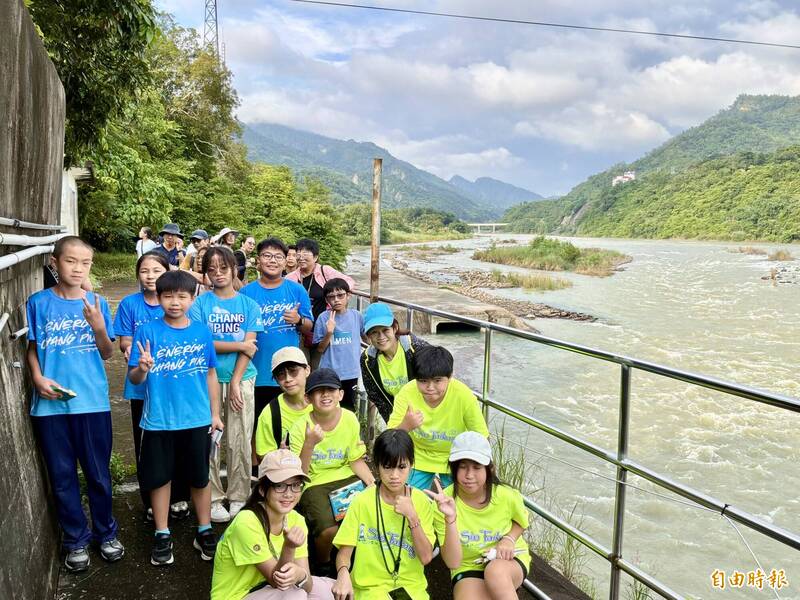 一日雙庫 台江親師生走訪山海圳溯源