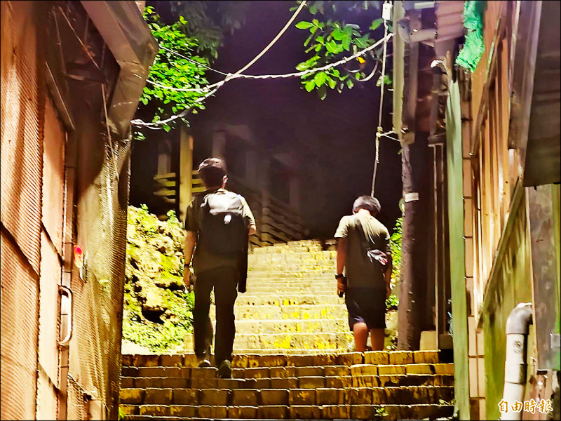 高雄市區「3山」登山客增 夜攀占14％