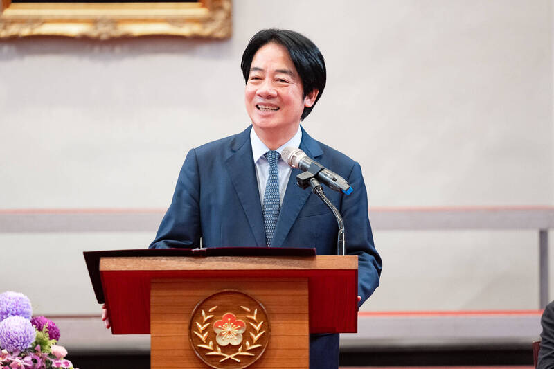 半世紀最強!上半年經濟成長衝14.15% 賴清德:每年250億助轉型