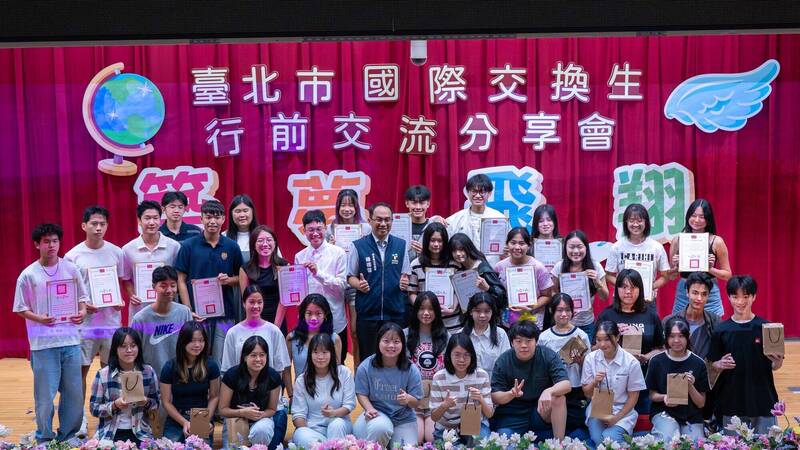 蔣得立公費出國交換學習  北市教育局：依法依規辦理