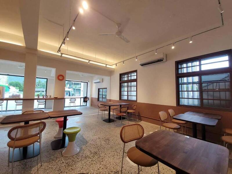 藍白刪弱勢月餅預算 花蓮名店逆風發聲求生
