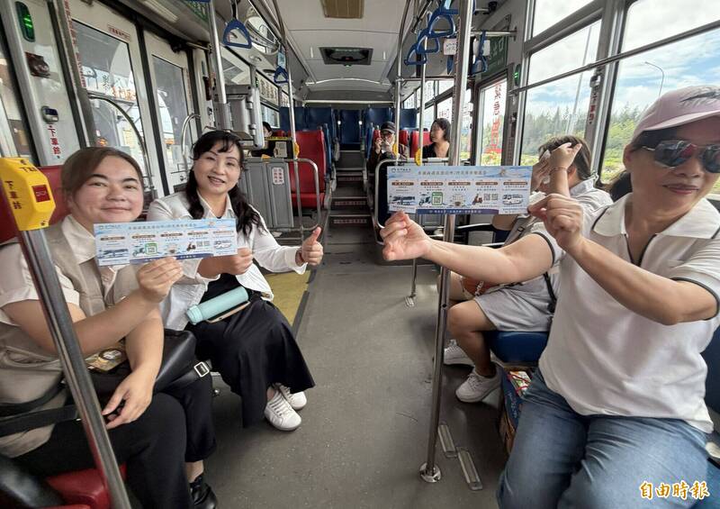 金門水頭商港「直達專車快線」上路 助小三通人流引往金沙、山外