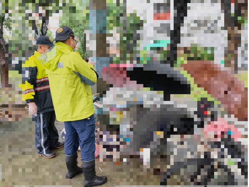 高雄男涼亭吃早餐 驚見旁邊躺死人