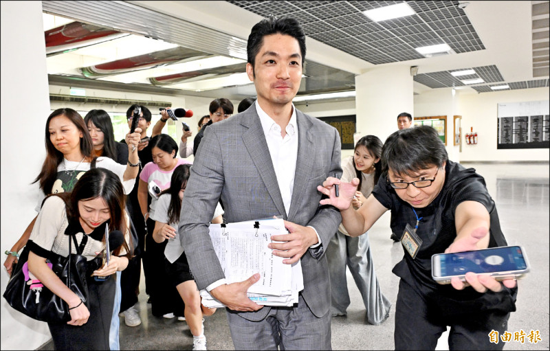 「大寶」獲選國際交換生掀波》蔣萬安:兒有美國籍 依規定甄選