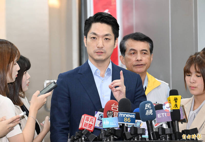 不只兒子!蔣萬安推甄上政大也遭質疑 同屆生坦言:當年極稀少