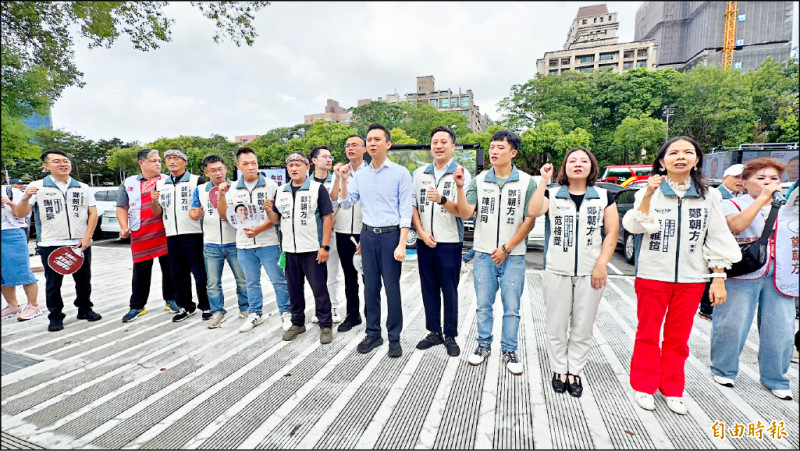鄭朝方登記參選竹縣長 拚竹北經驗擴全縣