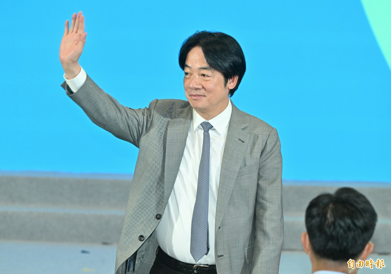 青鳥雙標?賴清德當市長時兒子領獎學金 黃智賢1句話打趴藍網軍!