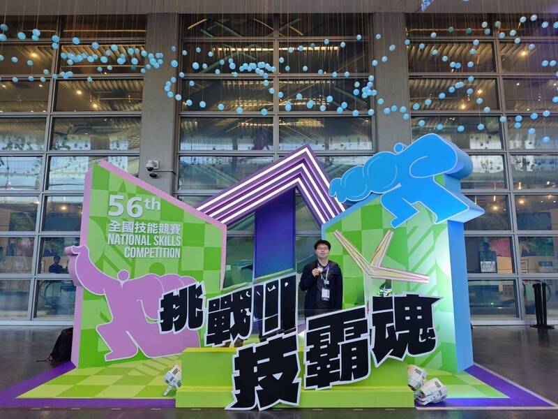 越級挑戰台清成高手！ 陽明交大附中楊祐誠奪資安金牌