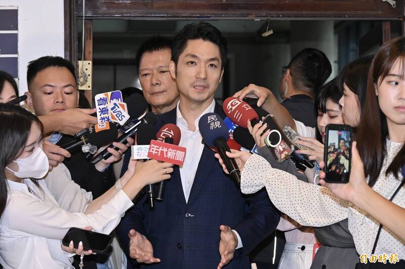 兒子外貌也被酸 蔣萬安嘆:長相公開就要被羞辱嗎?