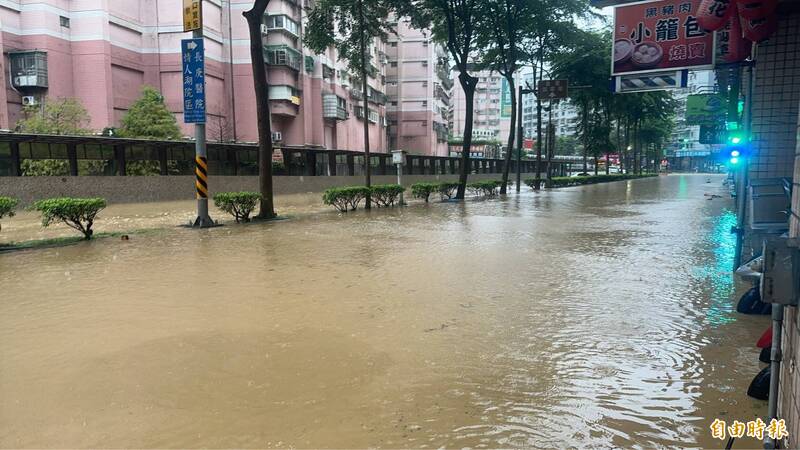 基隆豪雨多處淹水 童子瑋批市府應變慢半拍