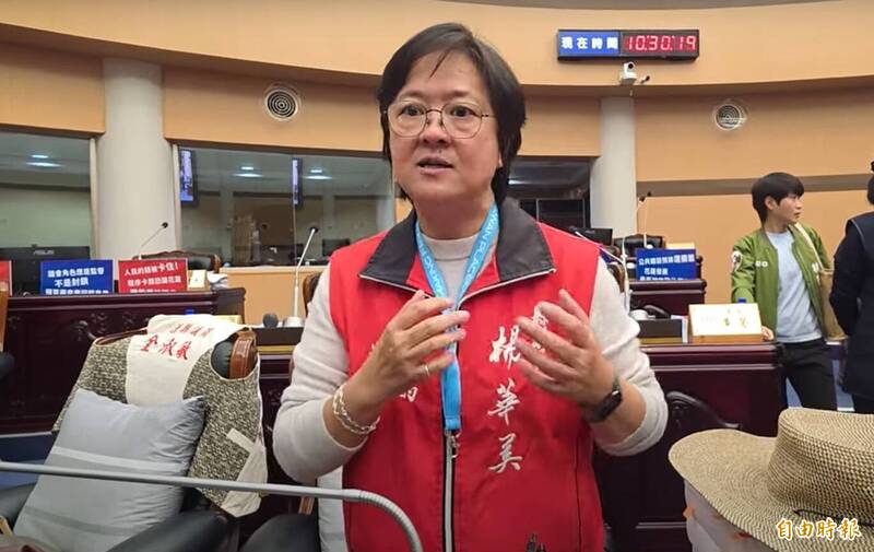 花蓮無黨政團總召楊華美不連任了!聲明「做翻土的人」交棒年輕夥伴