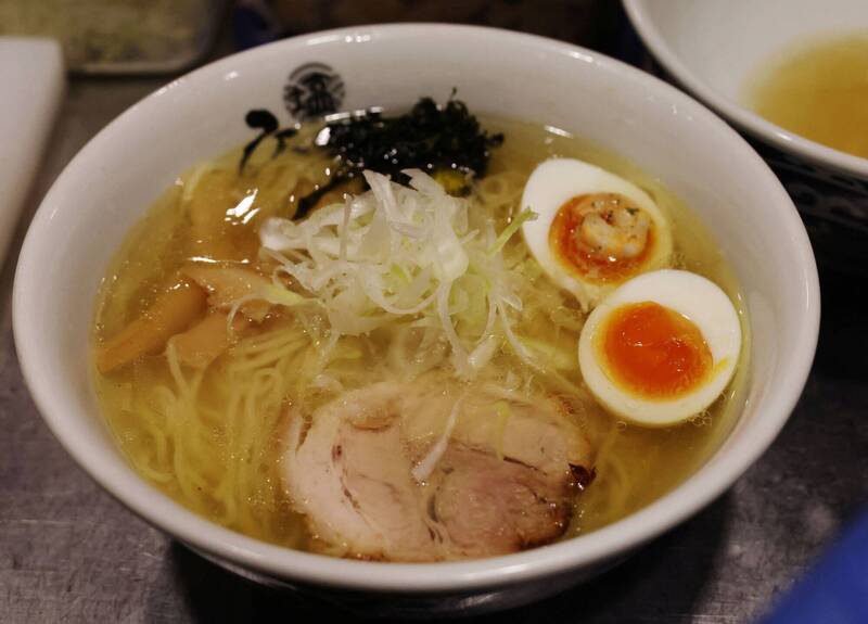 怕顧客吃到吐! 日本這家拉麵店大碗「限時15分鐘」 網批:太趕了吧