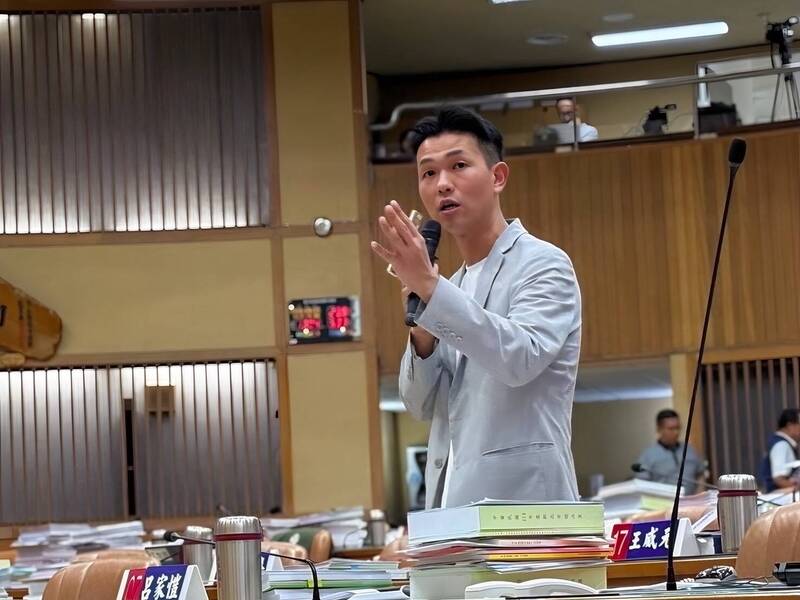 蘇巧慧喊「檢視我10年成績」藍議員:擋新北增預算又反提高原民禁伐補償