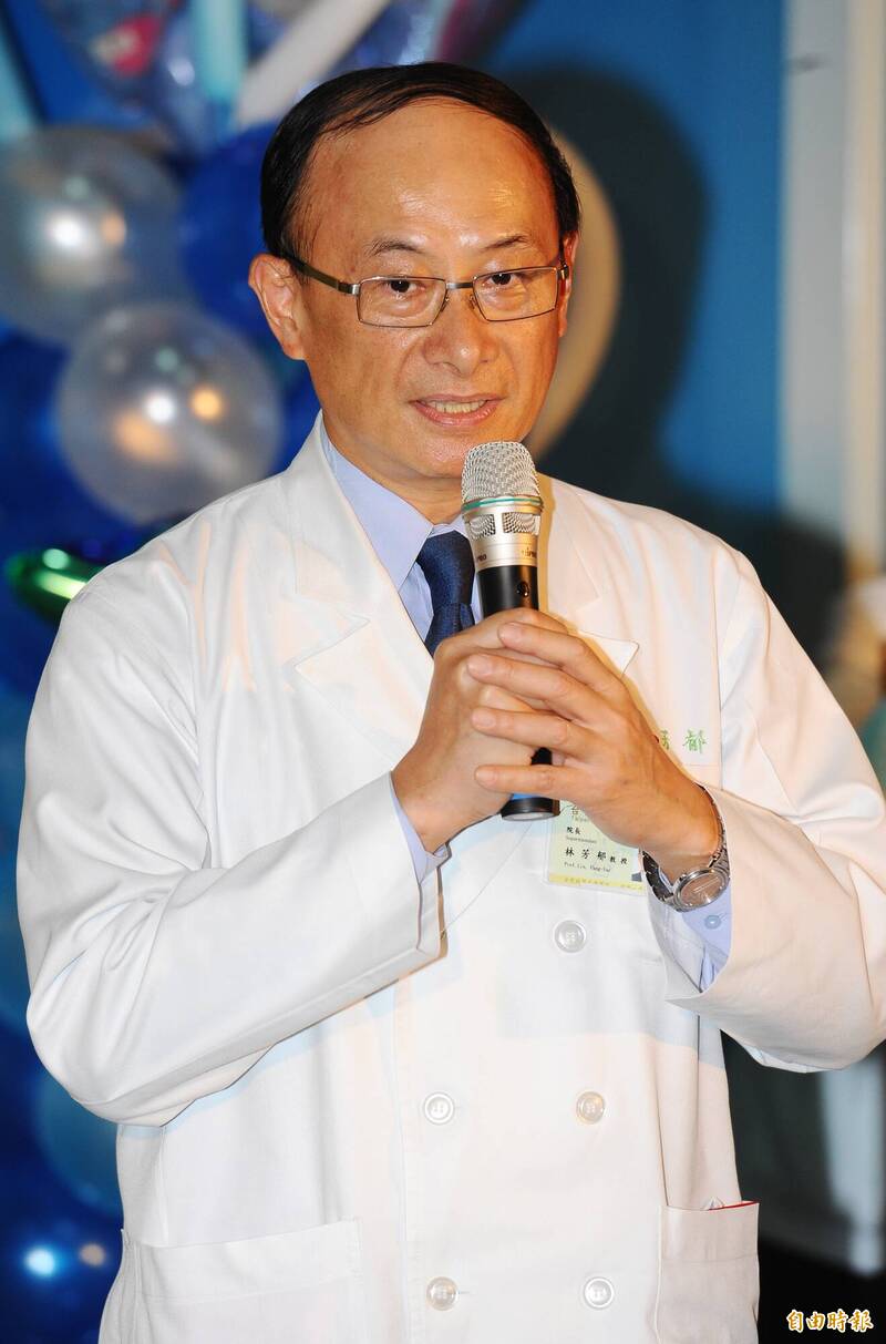喊自己才是台大古阿明!小草醫:林芳郁女兒非北一女第1名畢業