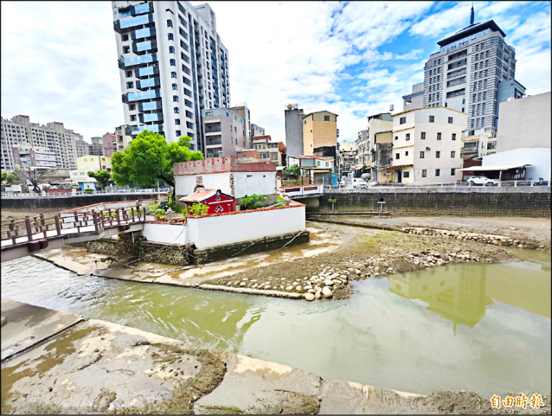 橫跨鳳山溪 高市打造百公尺鋼構橋
