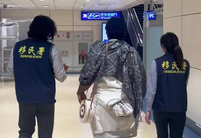 假居留證細節露餡 喀麥隆女子轉機米蘭失敗